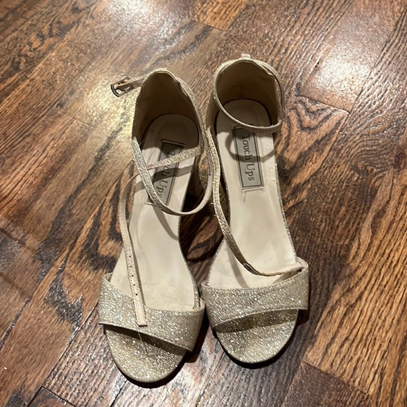 Touch Ups Other - Sparkly Gold Block Heel sandals.  Size 5.5 (Adult).